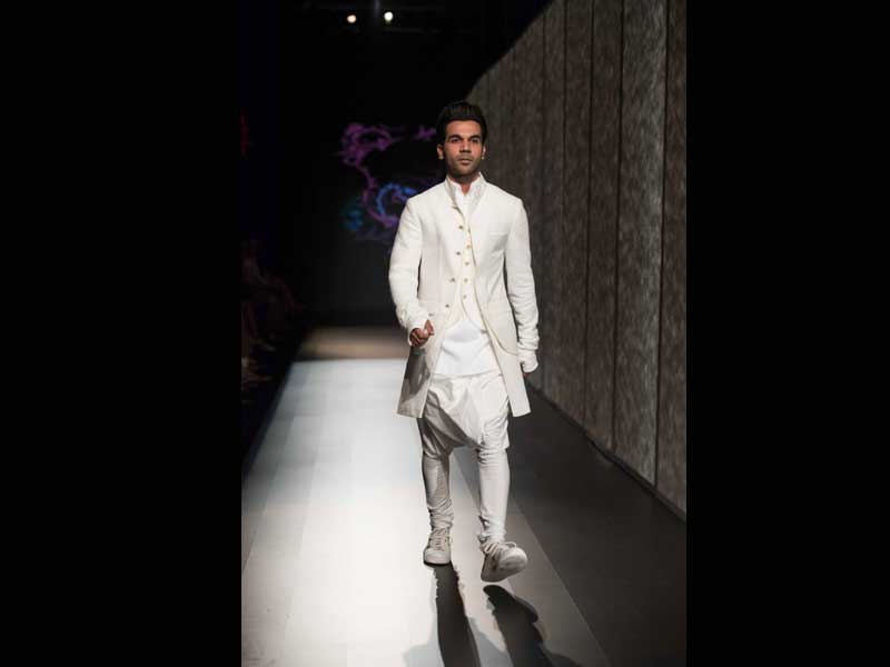 Rajkummar Rao glams up Lakme Fashion Week on Day 2