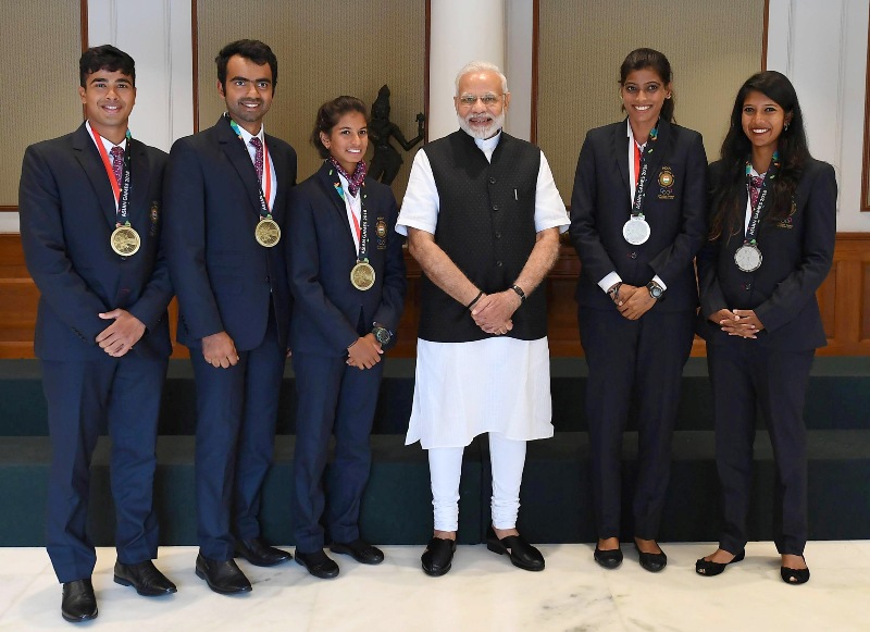 PM Modi meets Asian Games winners