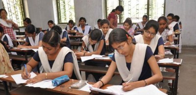 Bihar: No shoes, socks in Class X examinations to prevent cheating