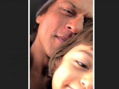 Shah Rukh Khan, AbRam wish people on Eid