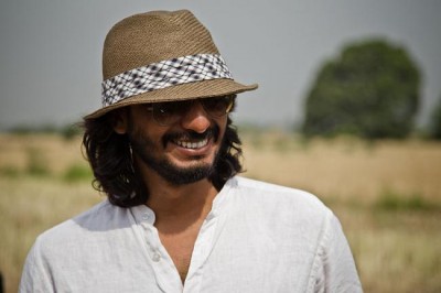 Abhishek Chaubey to direct web series Dus Assi