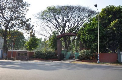 Assam students visit Fort William in Kolkata