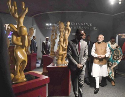 PM Narendra Modi visits Genocide Memorial Centre in Rwanda