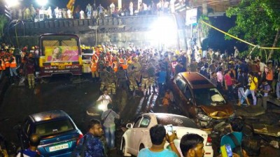 Mamata Banerjee visits Majherhat Bridge collapse site, death toll touches 2, one more person pulled out from rubble