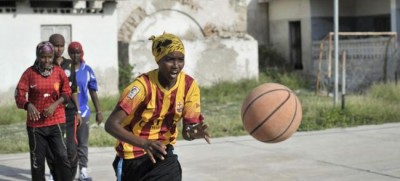 With fair play, tolerance and team spirit, sport can score for peace and development, say UN officials