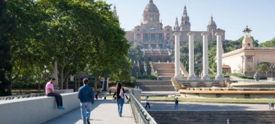 International tourism arrivals hit record high in 2017, UN agency reports