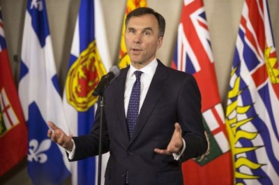 Ottawa pledges to meet Kinder Morganâ€™s deadline for Trans Mountain