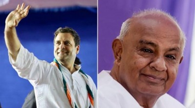 HD Kumaraswamy of Janata Dal Secular accepts Congress support, stakes claim in Karnataka 