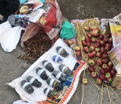 Three terrorists arrested after shootout close to Srinagar