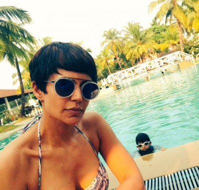 Mandira Bedi posts bikini image on Twitter 