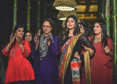 Kolkata: Creative designs showcased at Ommyra 