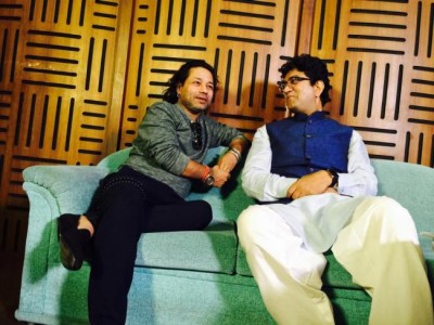 Kailash Kher calls Prasoon Joshi as 'best human being'