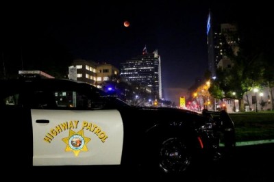 Gunman, three hostages found dead at California veteran's home