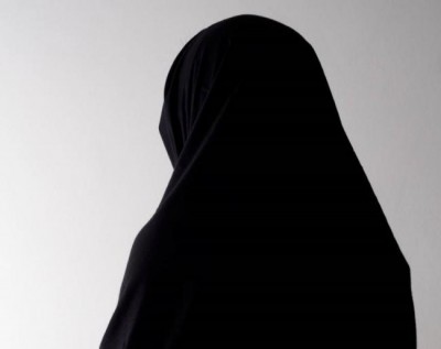 Canada: After hijab cutting story proves false, Muslim girl's family apologises