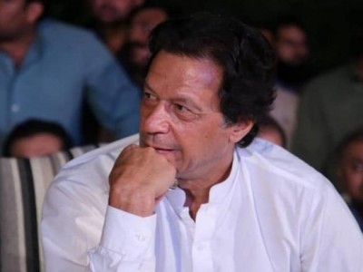 India constantly blaming Pakistan over Kashmir, says Imran Khan assuring steps to resolve the issue