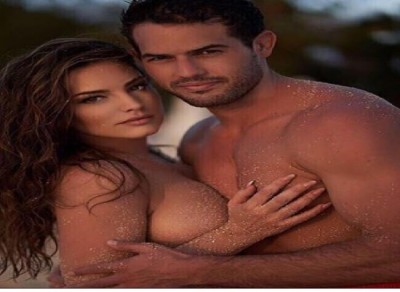 Kelly Brook shares topless image on Instagram