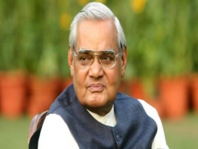 PM Modi reaches AIIMS to visit Atal Bihari Vajpayee