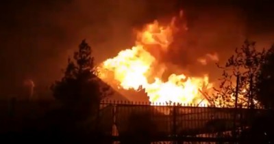 California wildfires: Nine killed, 250000 flee from homes