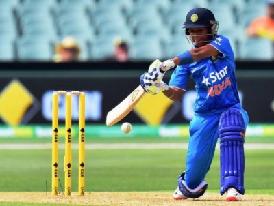 Harmanpreet Kaur and Smriti Mandhana to appear in WBBL 04