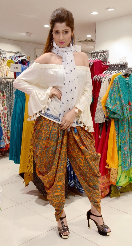 Fashion brand Max launches new summer collection