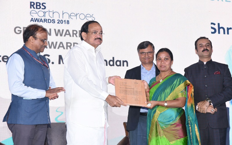 Vice-President Naidu presents Earth Heroes Awards