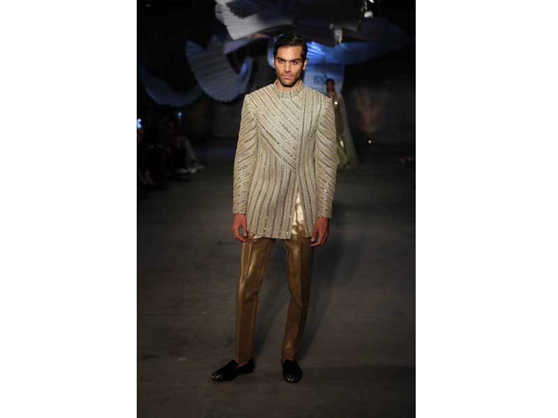 Amit Aggarwal showcases his designs at India Couture Week 2019 Delhi