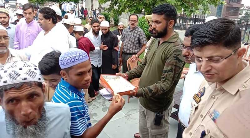 Muslims offer prayers in Jammu and Kashmir on Eid