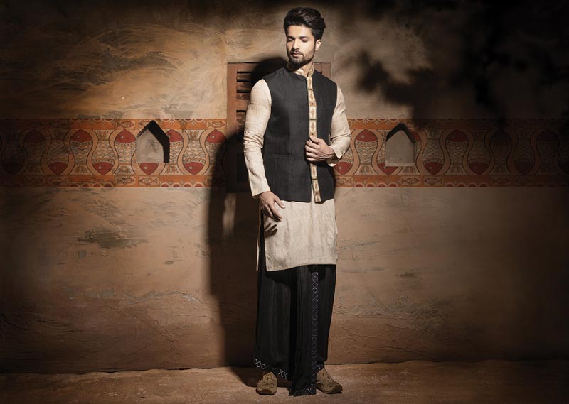 Nakshi launches its Pujo Tribe collection for the festive season