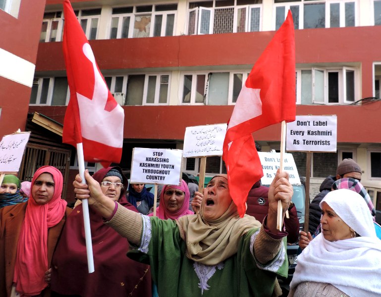 National Conference protest attacks on Kashmiris after Pulwama strike 