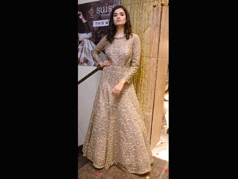 Paoli Dam, Ishaa Saha inaugurate Suisse Lifestyle