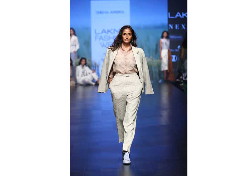 LFW: Sneha Arora showcases her collection on first day