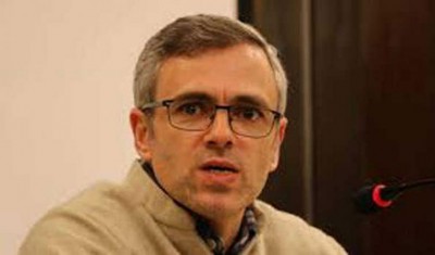 Omar Abdullah, Mehbooba Mufti appreciate Pakistan govt's decision of  removing Punjab Information Minister for making anti-Hindu remark