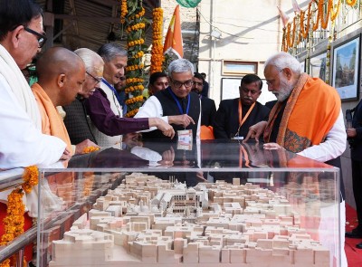PM Modi lays foundation stone of approach road to Viswanath Temple