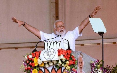 Mamata Banerjee insulting Constitution: PM Modi