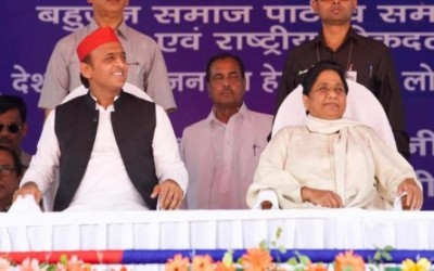 Mayawati closes door for Akhilesh, no BSP-SP tie up in future
