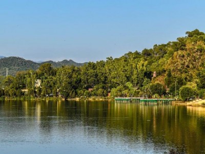 Jammu Kashmir: Tourist footfall rises in Udhampurâ€™s Mansar as 8.96 lakh visits till Nov 