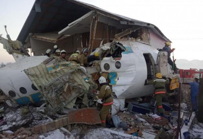 Kyrgyz President extends condolences over plane crash in Kazakhstan