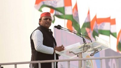 UP BJP canâ€™t form govt on its own: Akhilesh Yadav