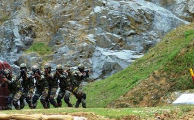 Hurriyat Conference expresses worry over firing across LoC