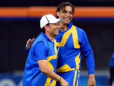 I am coming back: Shoaib Akhtar says in video ahead of PSL
