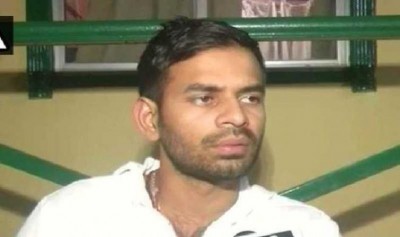 Tej Pratap threatens to form new party called Lalu-Rabri Morcha