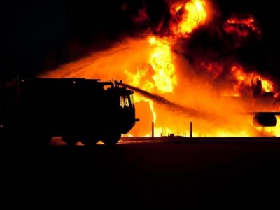 Jharkhand: Maoists set bus on fire in Chaibasa