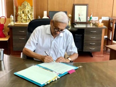 Goa chief minister Manohar Parrikar's son issued notice for damaging eco-sensitive zone forest