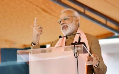 PM Narendra Modi wishes people on Holi