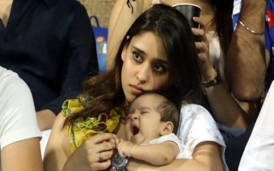 Rohit Sharma's daughter Samaira catches attention in Mumbai Indians' first IPL match