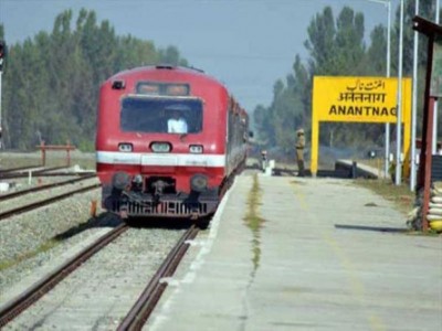 Railways suffer loss of Rs 2 cr due to strike in Kashmir