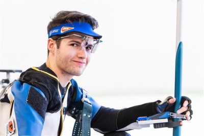 Istvan Peni wins the menâ€™s 50m Rifle 3 Positions Final in New Delhi 
