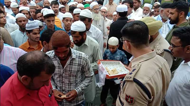 Muslims offer prayers in Jammu and Kashmir on Eid