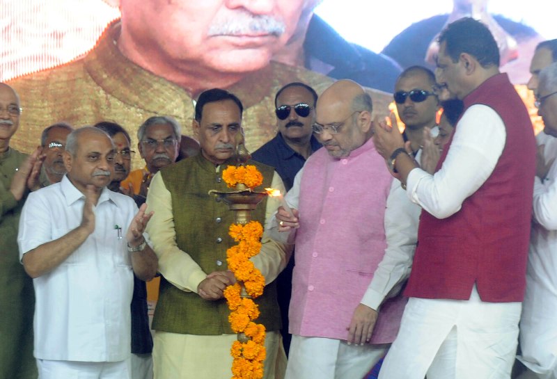 Amit Shah with Vijay Rupani at Plantation Drive and flagging off of vehicles in Ahmedabad