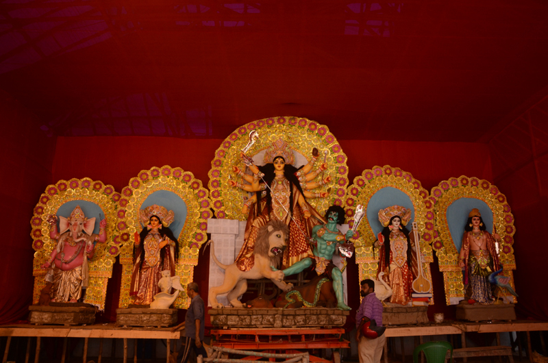 Durga Puja 2020 in Kolkata amid Covid-19